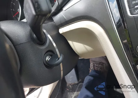 2017 Volkswagen Passat 1.8T R-Line из США, поврежденный, VIN 1VWDT7A30HC022064